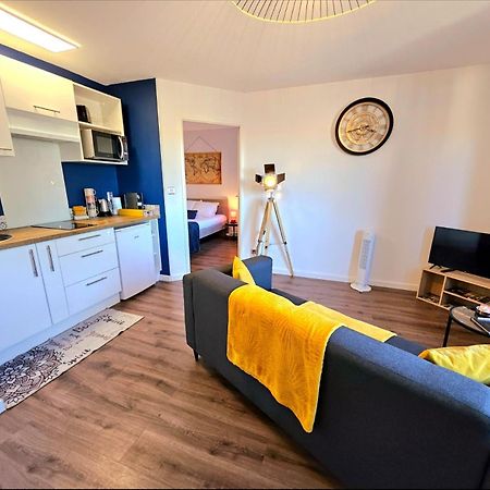 Appartement Residentiel Avec Parking/Proche Centre Angoulême Exteriör bild